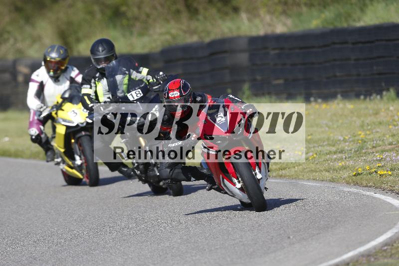 /06 08.04.2026 Cornu Master School ADR/Gruppe blau/18